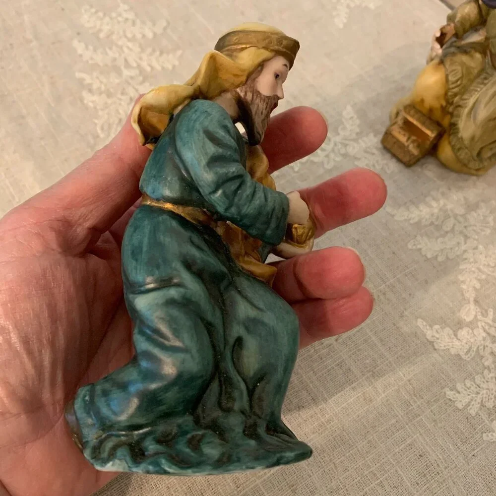 3 Wise Men Nativity Replacement Figurines Beautiful Vintage Hand Painted